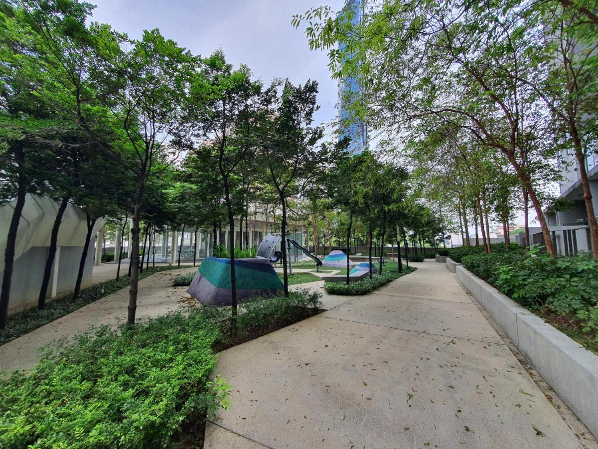 The Robertson Bukit Bintang By Weego Homes 쿠알라룸푸르 외부 사진